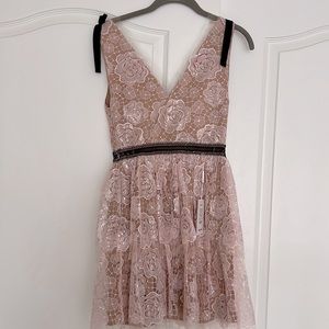 NWT Self-Portrait Starlet lace mini dress